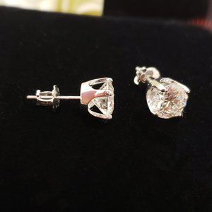14K Solid  White Gold 2 Carats Moissanite Stud Earrings D-FL